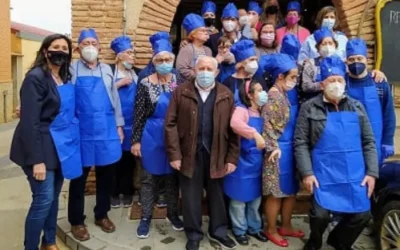 El Ayuntamiento de Zaragoza, la Fundación Agustina Zaragoza, Fundación Down Zaragoza y la Residencia de mayores Santa Bárbara FUNDAZ, organizan un encuentro intergeneracional entre personas mayores y jóvenes con diversidad funcional