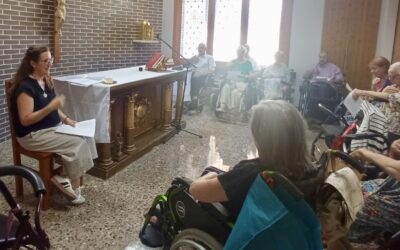 Oración guiada en la Residencia FUNDAZ Santa Bárbara de Zaragoza: un espacio para quienes desean mantener su espiritualidad