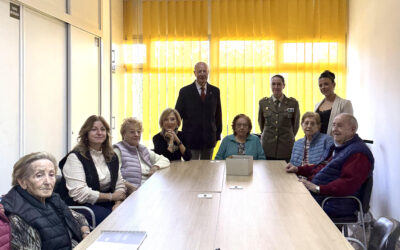 Homenaje a las viudas del Arma de Artillería en la Residencia FUNDAZ Santa Bárbara