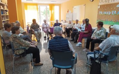 Día de San Jorge y Día del Libro en la Residencia de Mayores FUNDAZ Santa Bárbara en Zaragoza